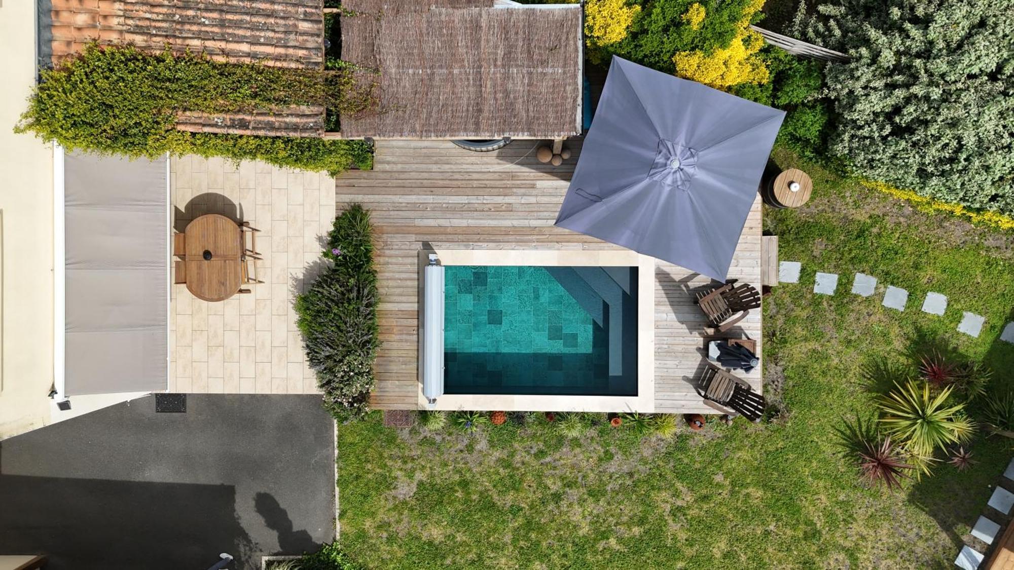 Les Suites D'Alienor, Suite Cosy Pessac Bagian luar foto